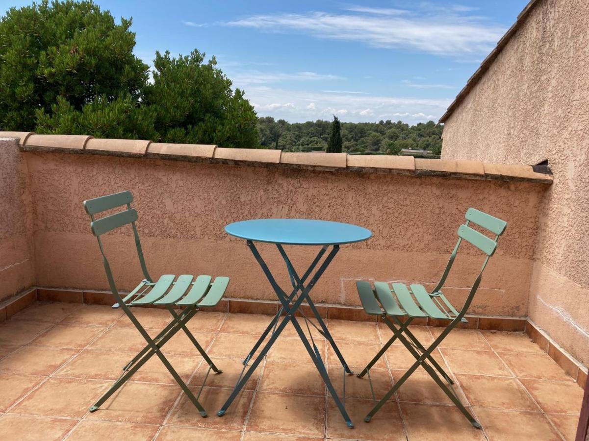 10 A 12 Pers Famille Amateurs Randonnee Boulouris Panorama Saint Raphael Tennis Piscine Partage Exterior photo